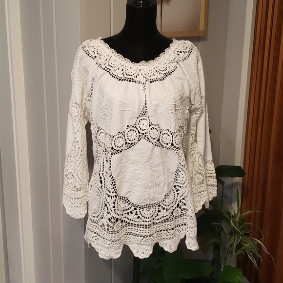 Tops - Vintage Crochet Blouse